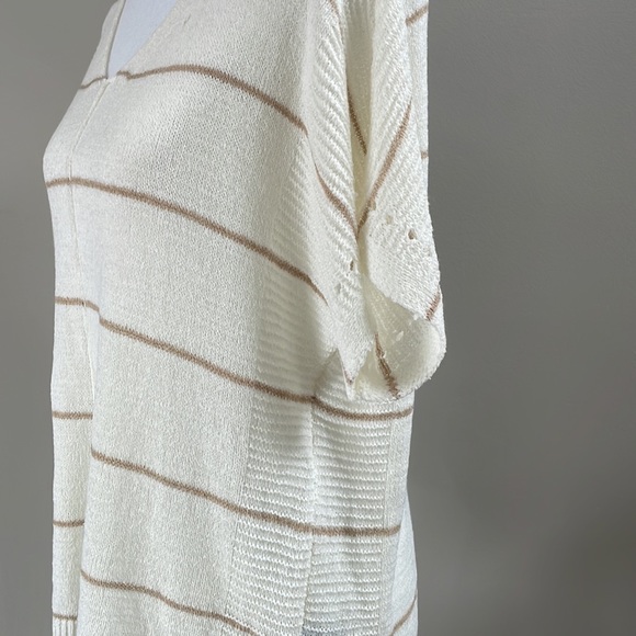 Apt 9 Short-sleeve Top, Size M - Picture 5 of 7